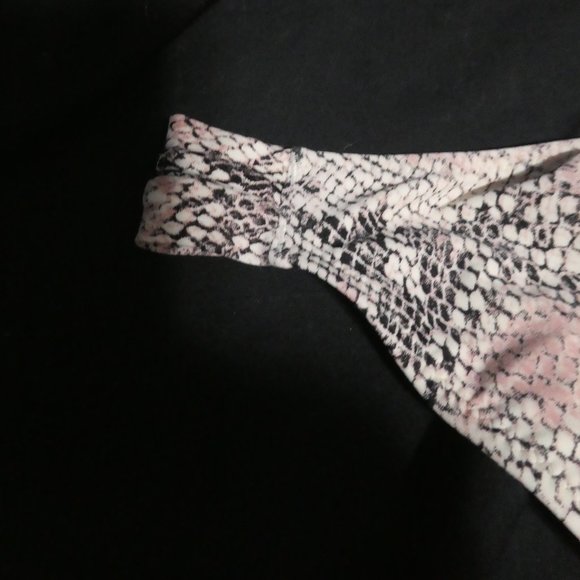 DYNAMITE | small | snake print bikini bottoms | BNWOT - Picture 8 of 13